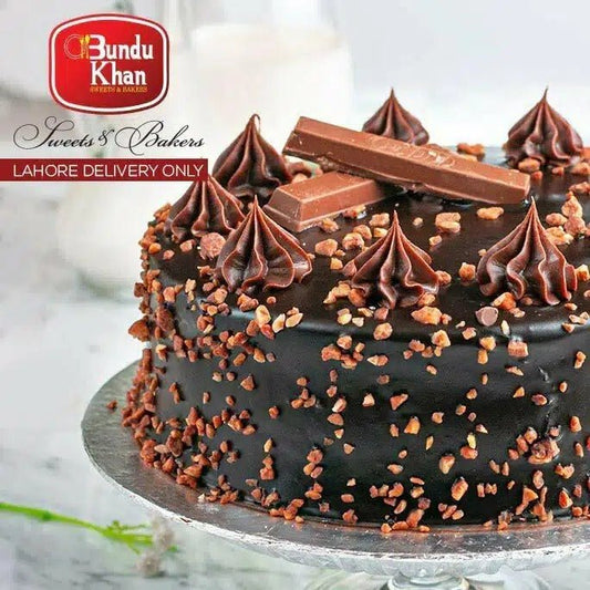 Kit Kat Cake 2 LBS - Lahore Basket